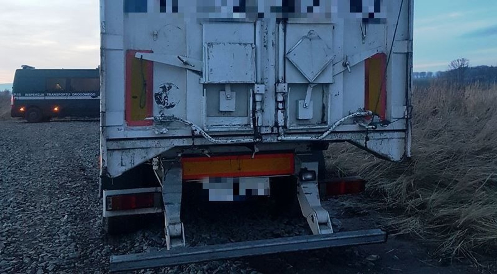 Próba nielegalnego wyrzucenia odpadów