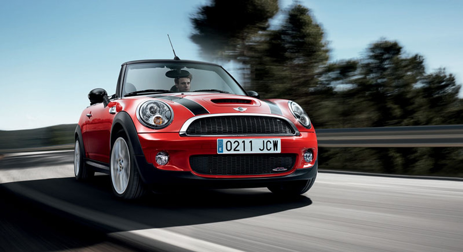 Genewa 2009: Mini Cabrio John Cooper Works – topowa wersja również w wersji cabrio