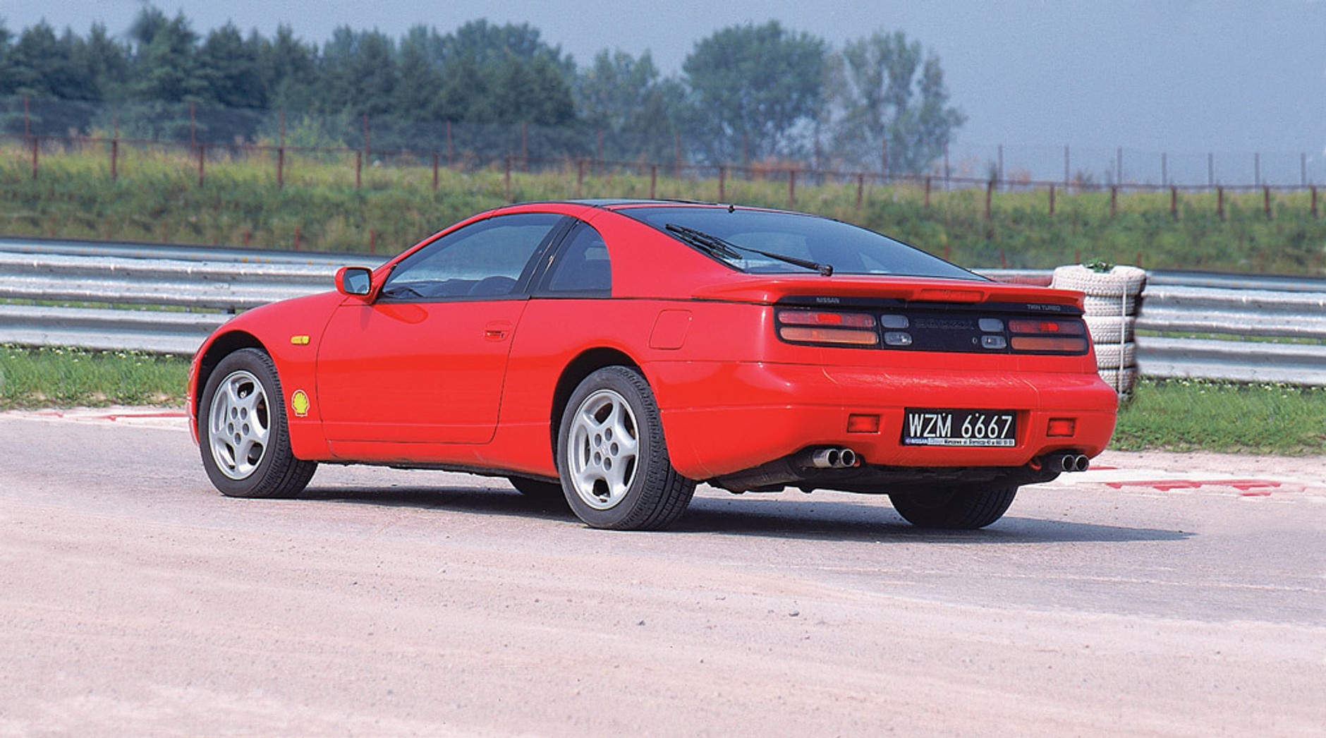 Nissan 300 ZX: 300-konny Kiler