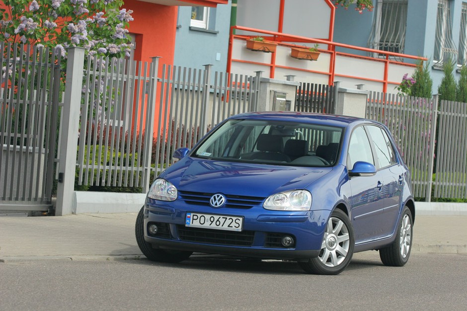 Jak wybrać auto? Wady i zalety samochodów w różnym wieku