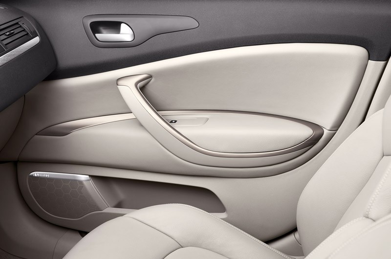 Citroën: nowy C5 - urzekający styl, dynamizm, prestiż i jakość (szczegóły)
