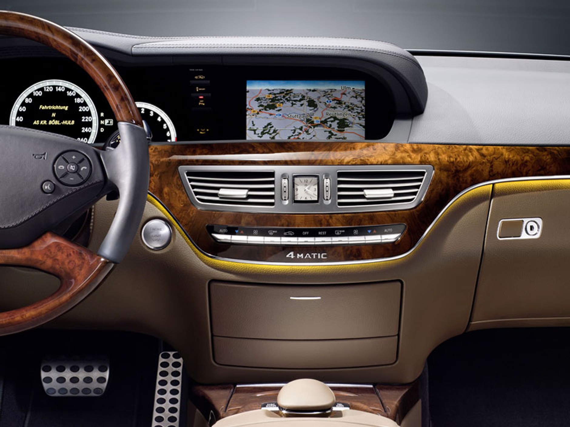 Mercedes-Benz S po faceliftingu – dane techniczne, ceny w Niemczech, duża fotogaleria