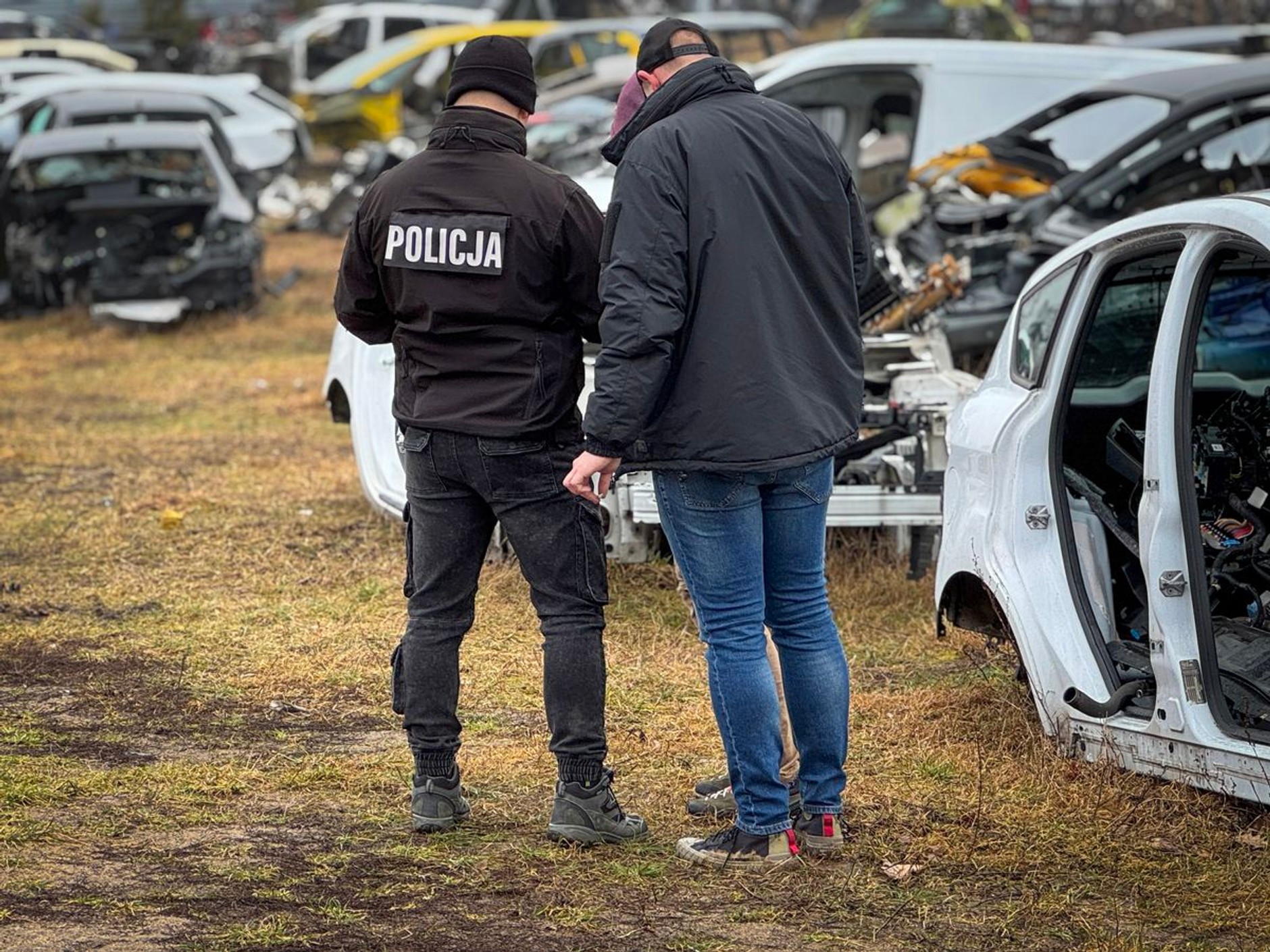 Akcja policji. Odzyskali i zabezpieczyli pojazdy o wartości niemal 3 mln zł