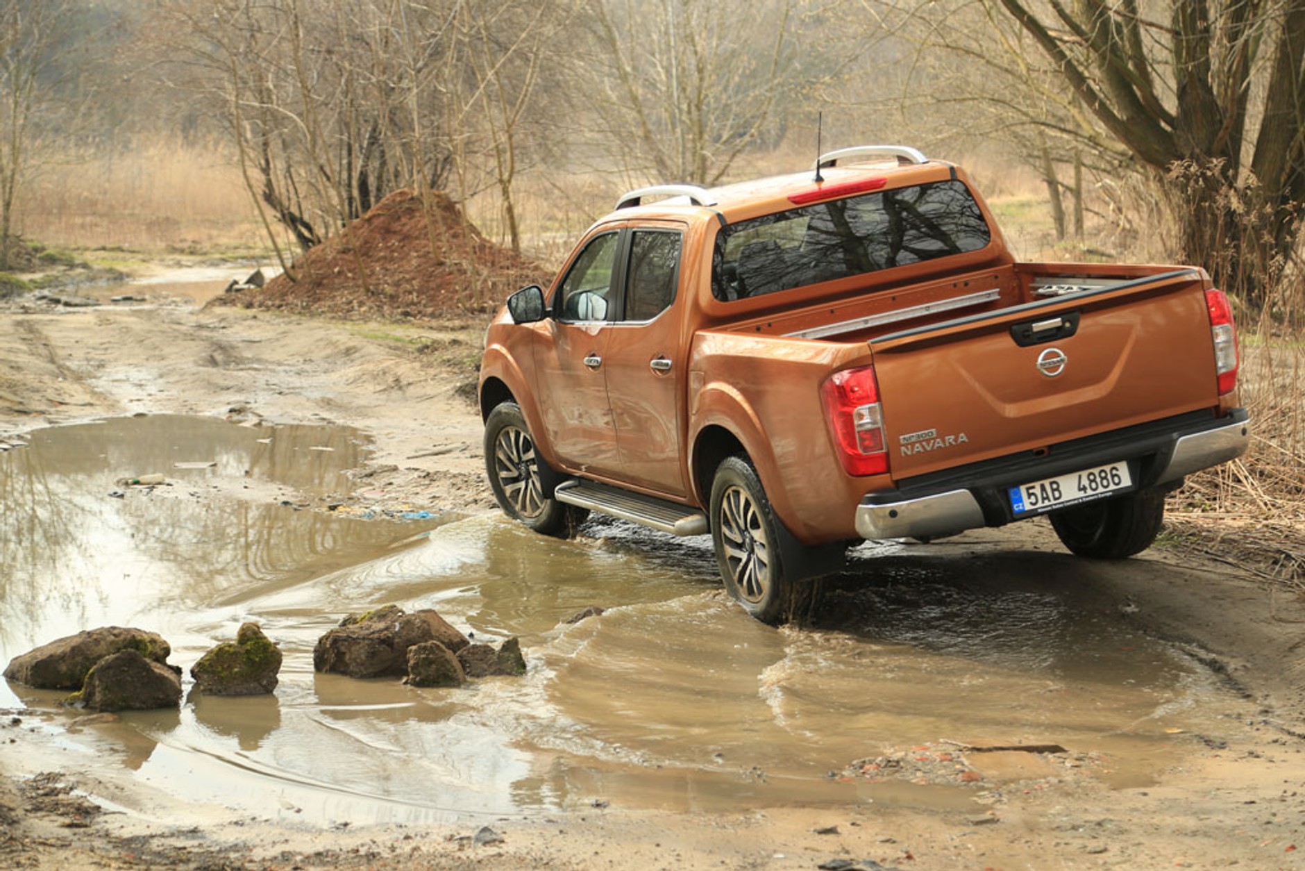 Crossover wśród pikapów - test Nissana Navara Double Cab dCi 190