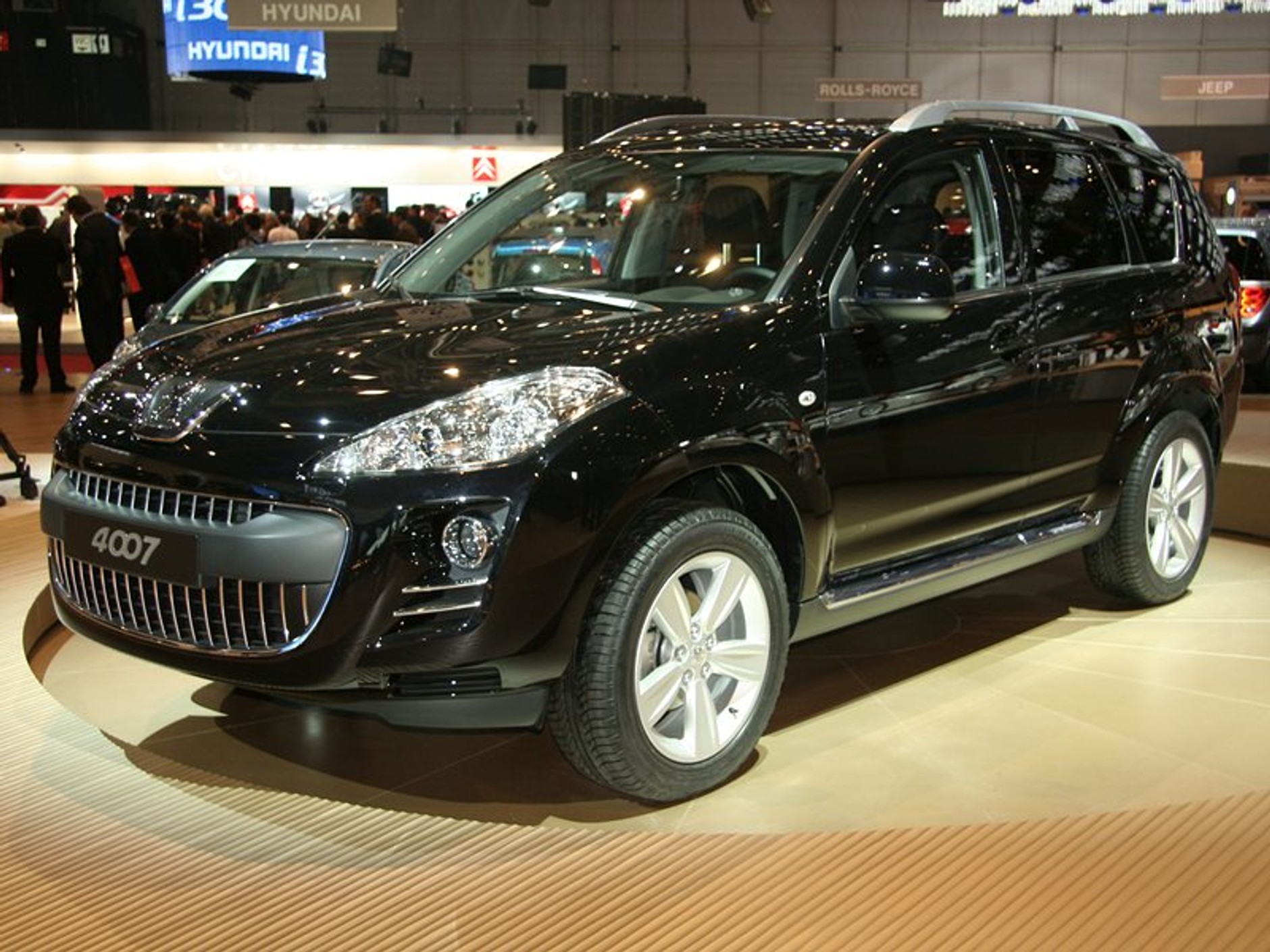 Genewa 2007: kolejne samochody w fotogalerii