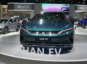 Chińskie auta mogą zdominować europejski rynek. Co na to prezesi Renault i Volkswagena?