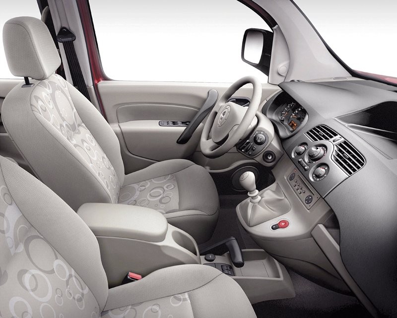 IAA Frankfurt 2007: Renault Kangoo – bardziej praktyczne i komfortowe (wideo)