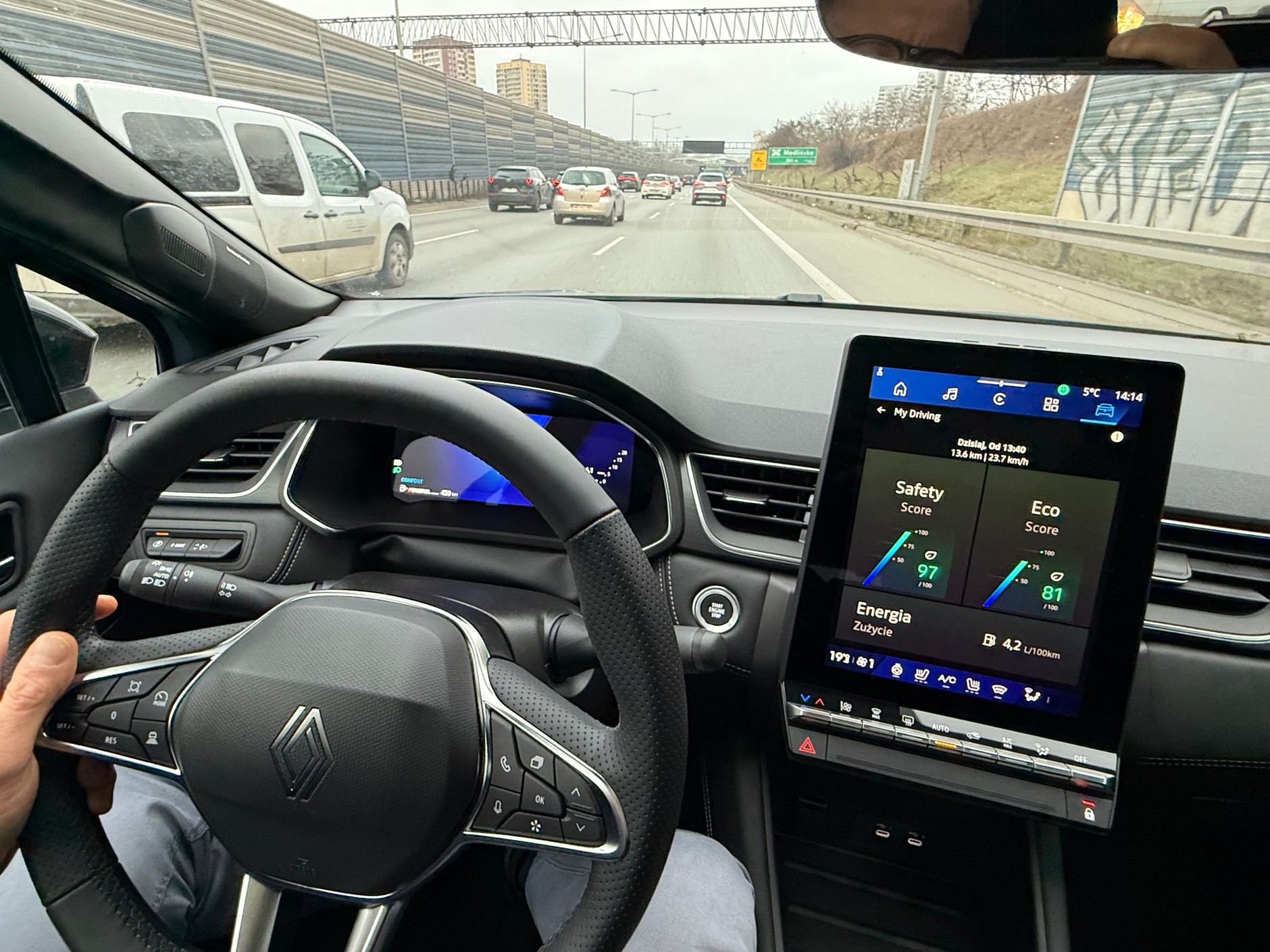 Renault Symbioz – ekodriving w mieście