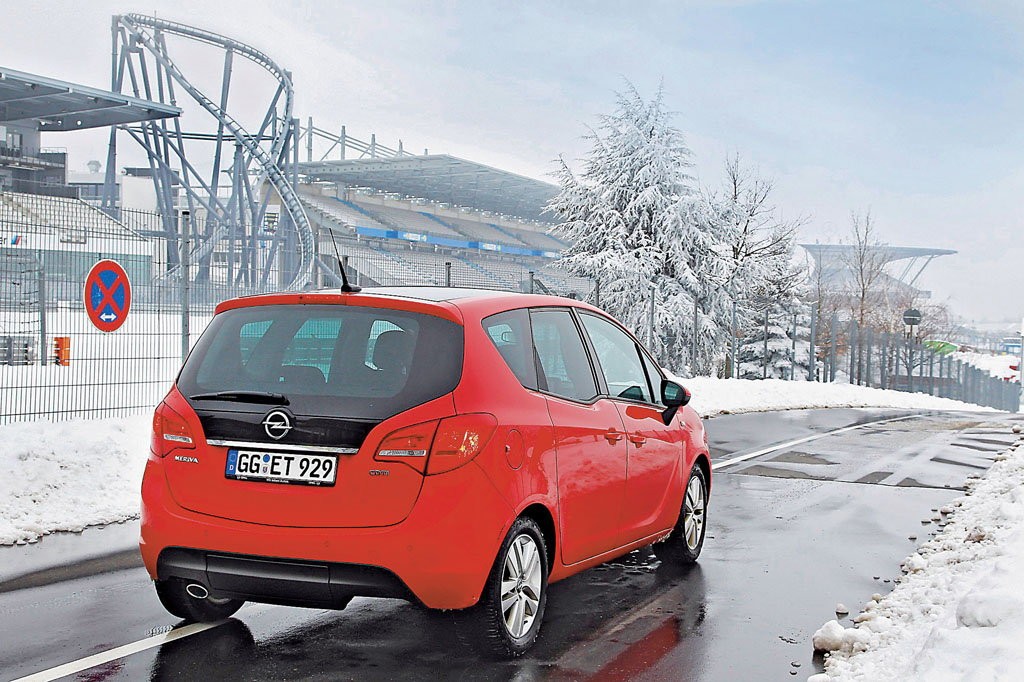 Test długodystansowy Opla Meriva 1.7 CDTI - Wyrazisty mały van