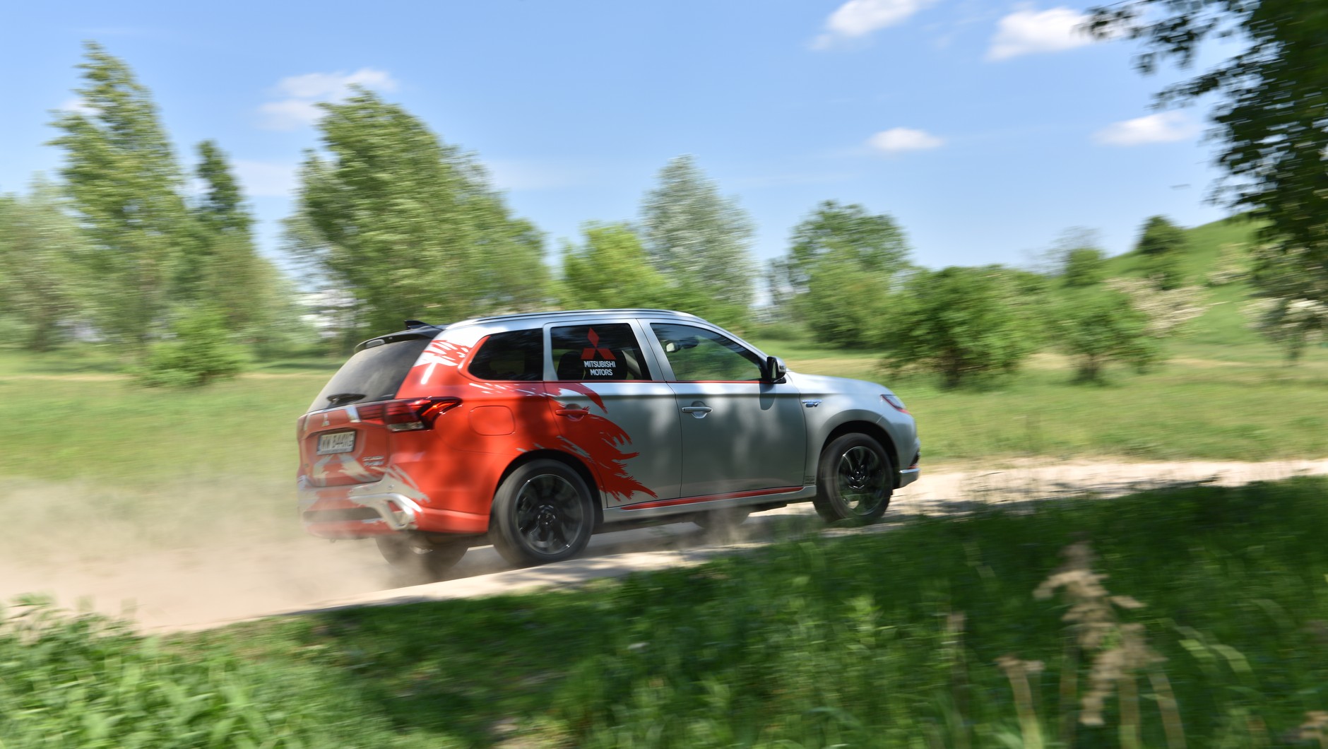 Mistubishi Outlander PHEV