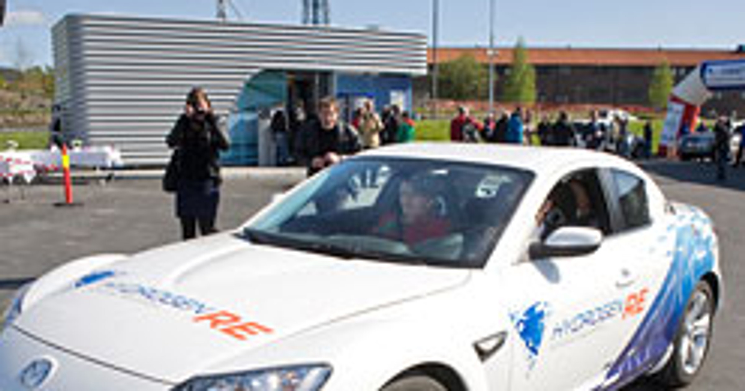 Mazda RX-8 Hydrogen RE rozpoczęła jazdy w Norwegii