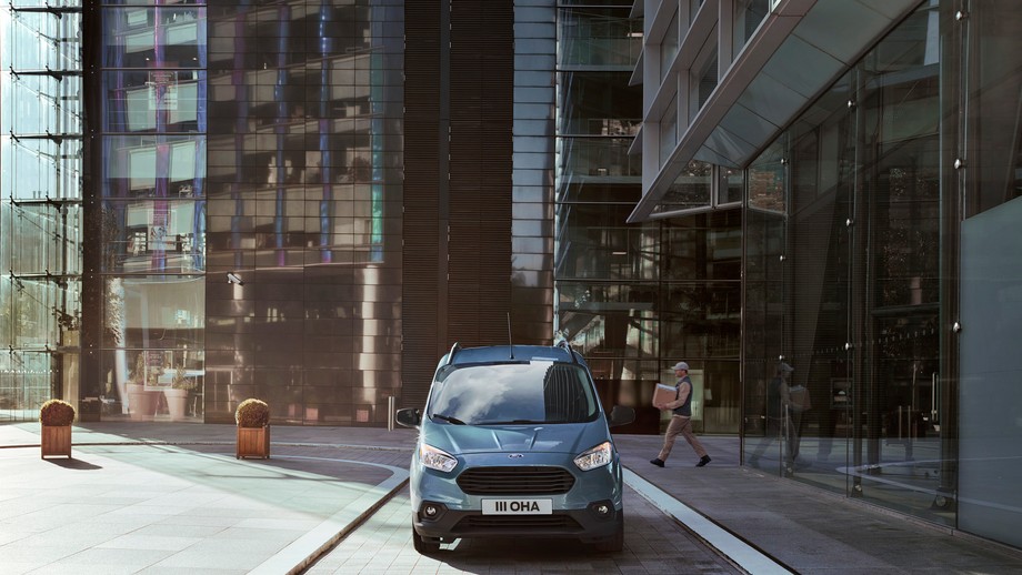 Ford Transit Courier 1 generacja 2018 rok