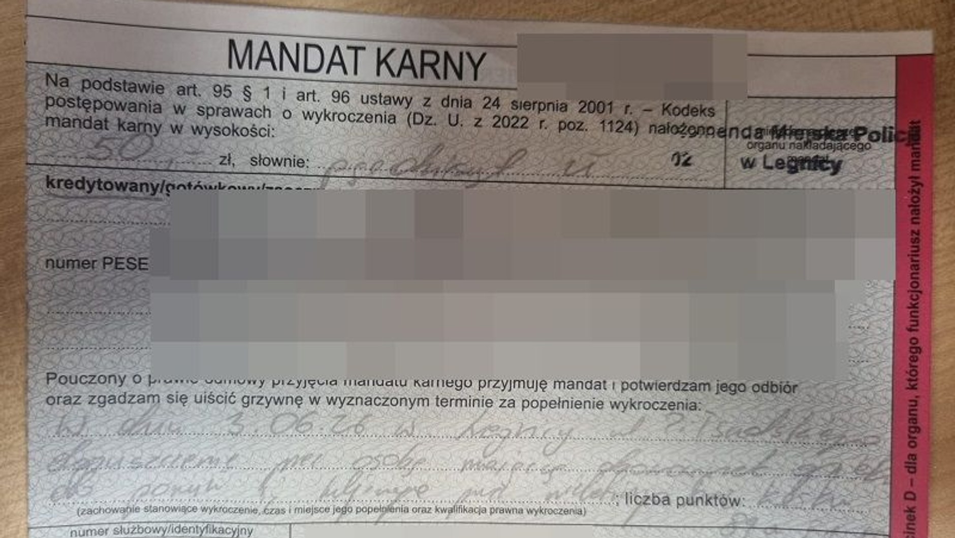 Pierwszy mandat za jazdę dziecka bez kasku