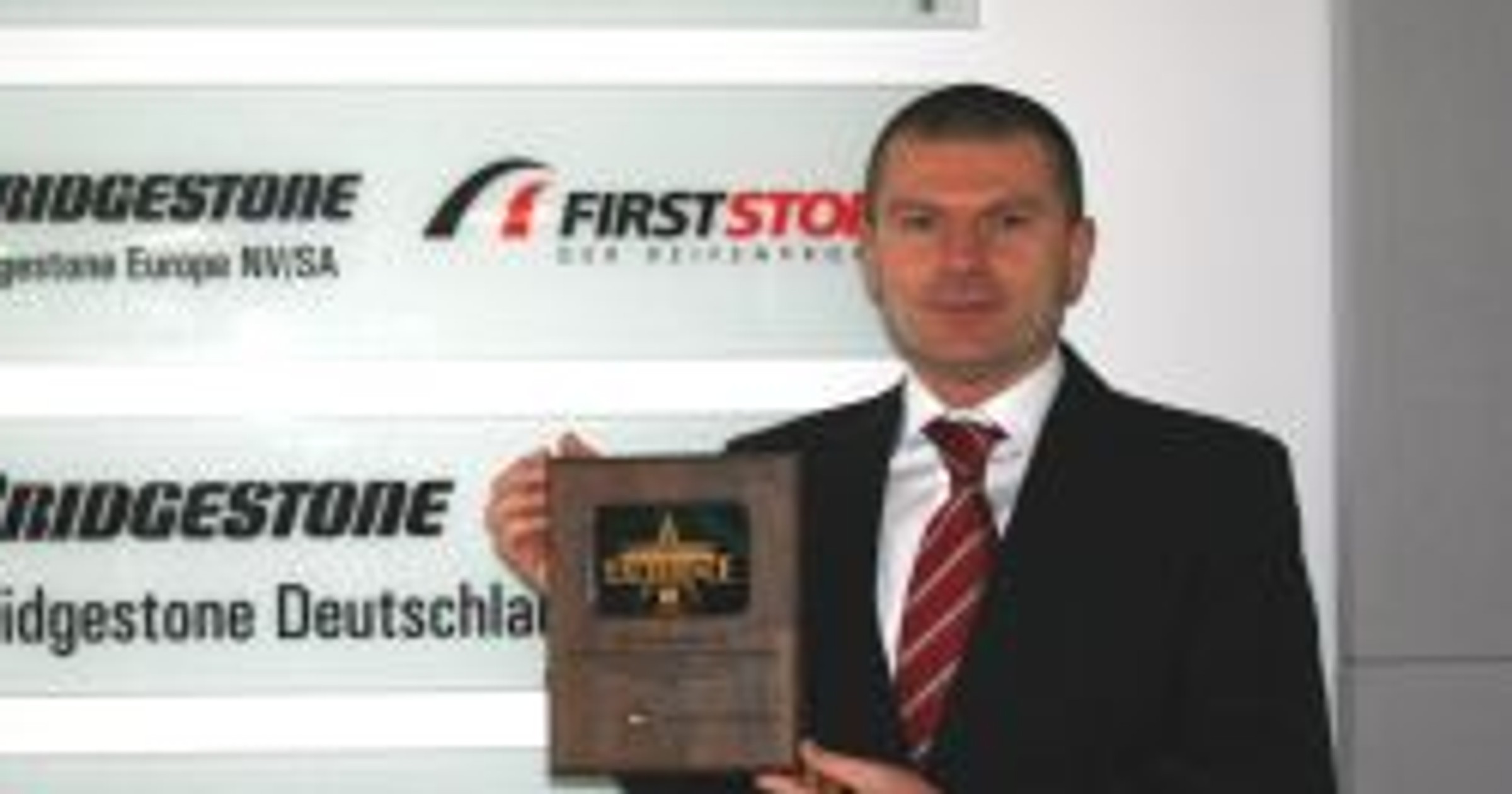 Bridgestone nagrodzony przez firmę John Deere