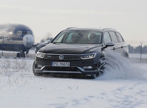 Volkswagen Passat Alltrack - wyższy może więcej