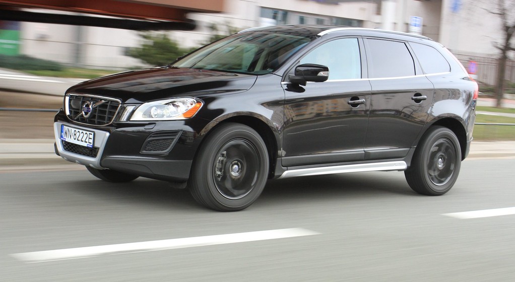 Volvo XC60 I (2008-17)