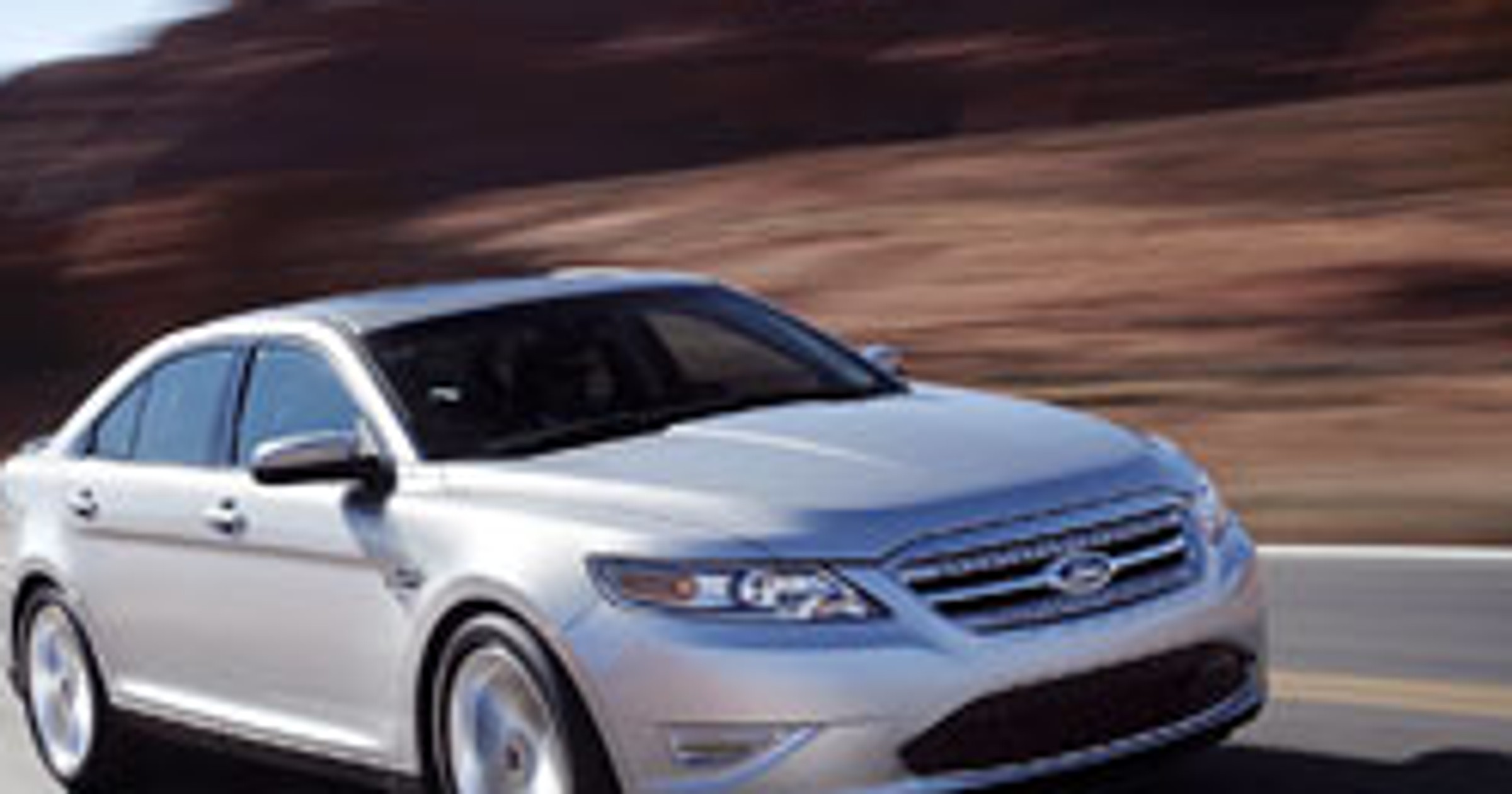 Ford Taurus SHO – rodzinny sedan w najostrzejszej wersji