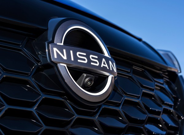 Nissan tworzy fundusz dla ofiar wojny w Ukrainie. Wkrótce zatrzyma produkcję w Rosji