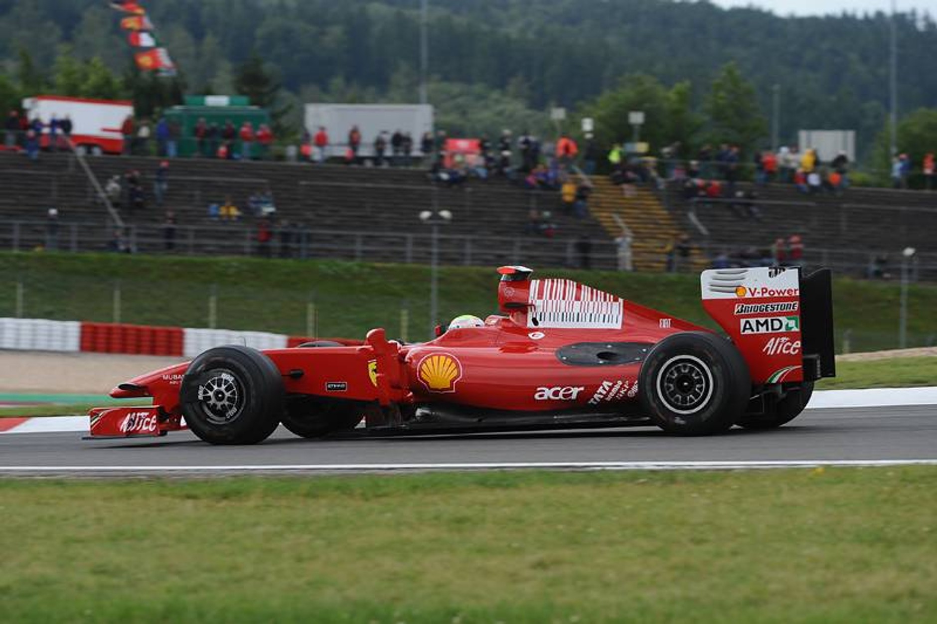 Grand Prix Niemiec 2009: rozpędzony Red Bull Racing dogania Brawn GP (fotogaleria)