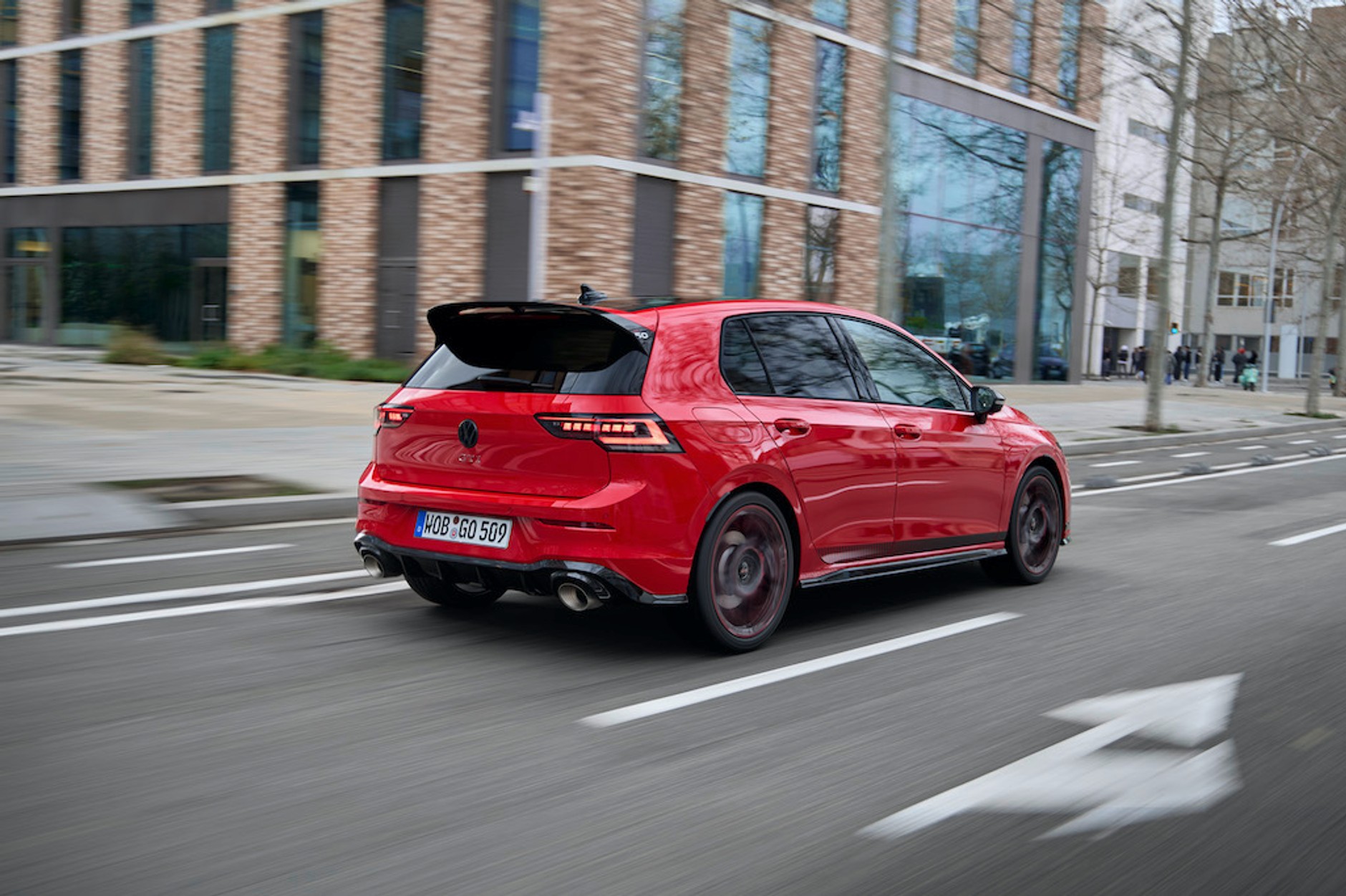 VW Golf GTI Edition 50