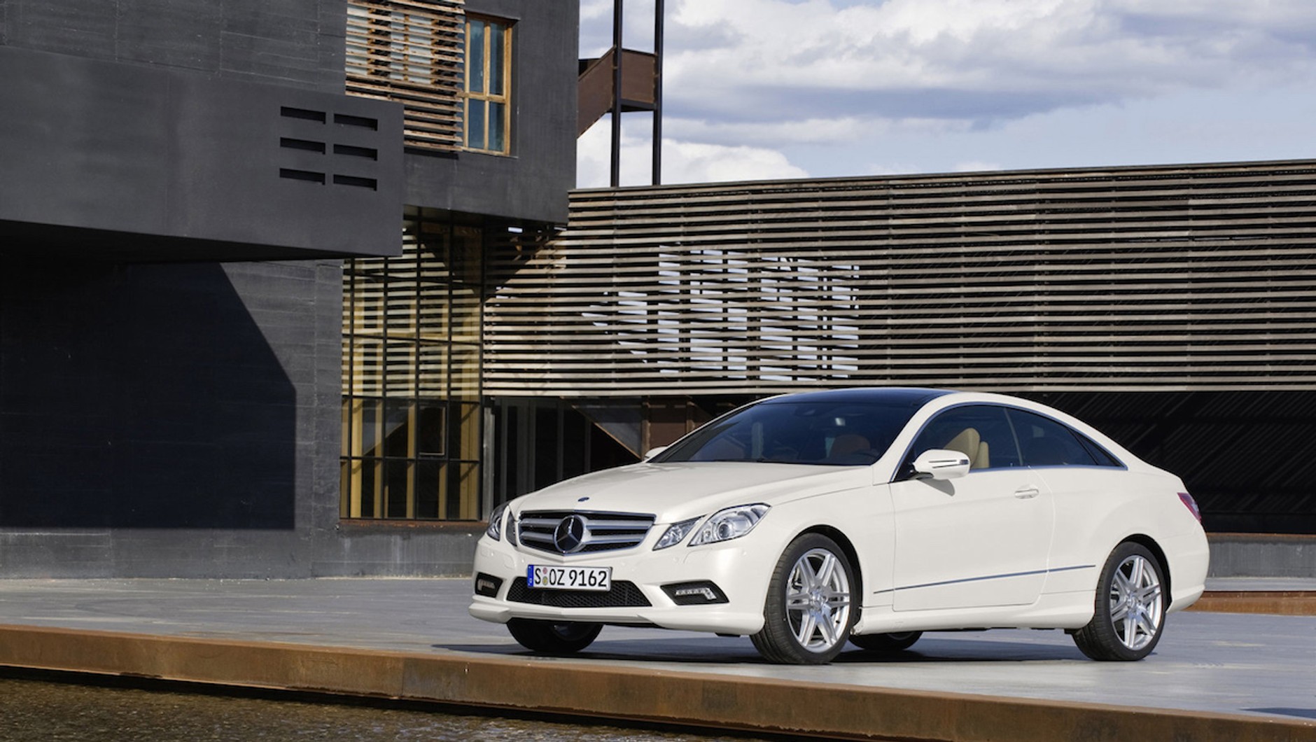 Mercedes E coupe