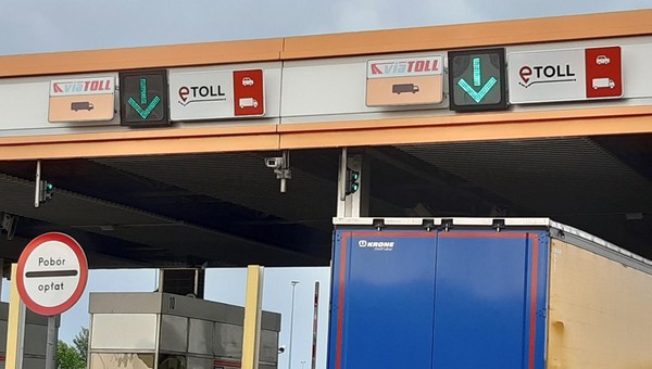 e-TOLL - wielu kierowców nie wyjedzie na drogi przez nowy system opłat