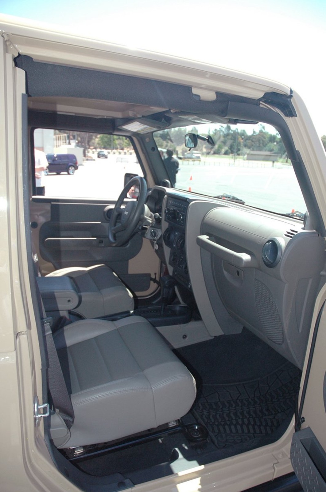 SEMA2007: dwie nowości Jeepa