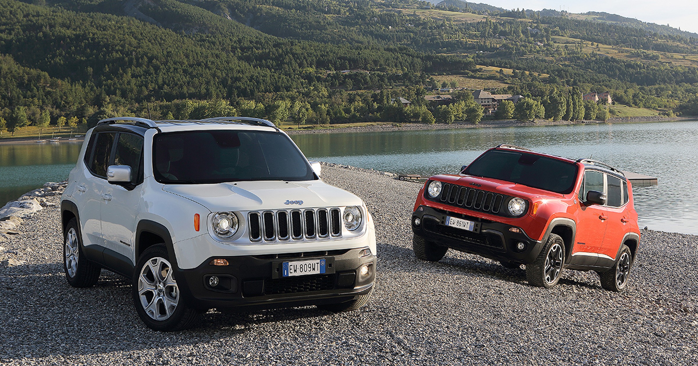 01_Renegade_Trailhawk_Limited_HP