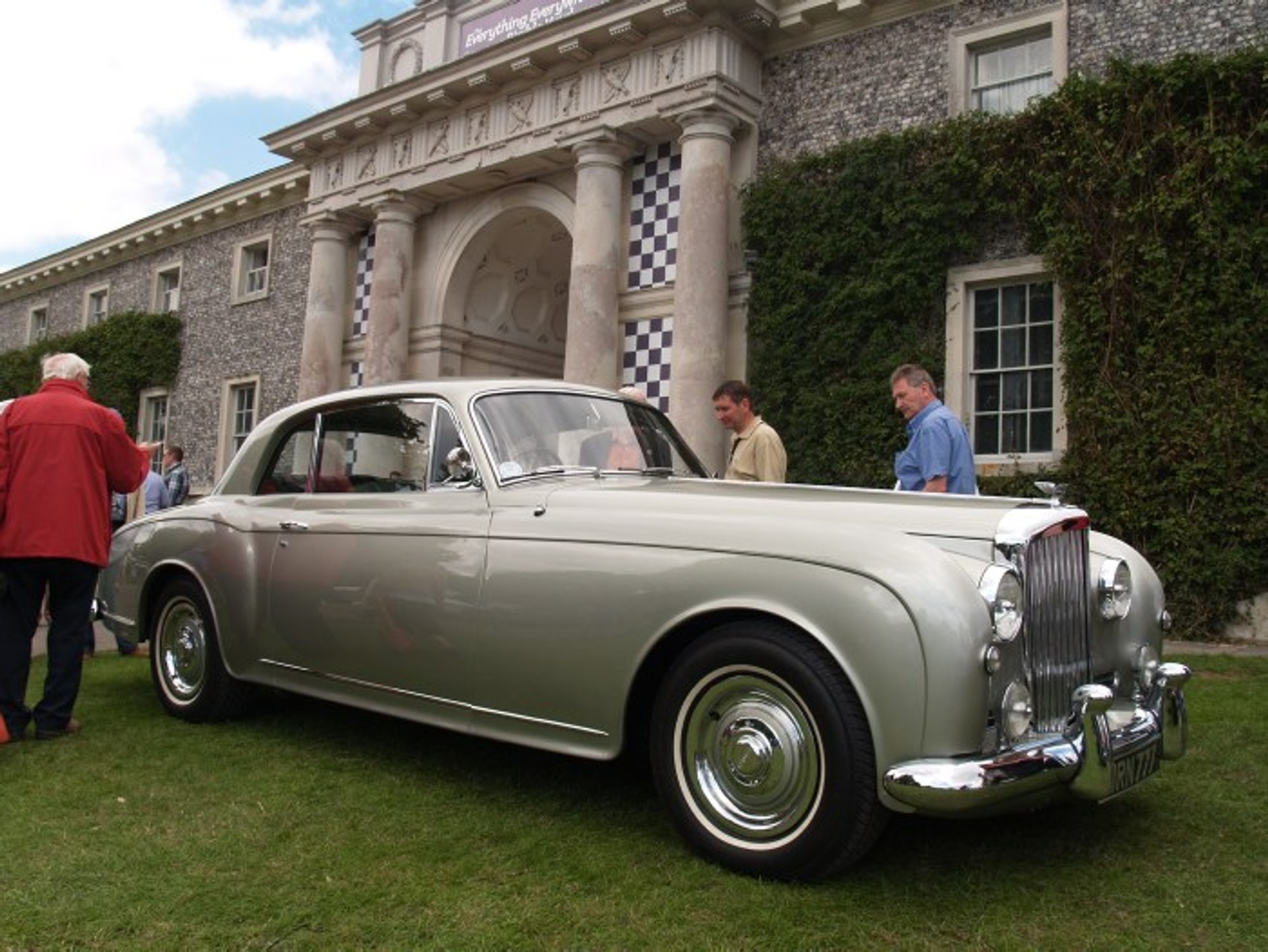 2011 Goodwood Festival of Speed: wielki piknik u lorda w Goodwood