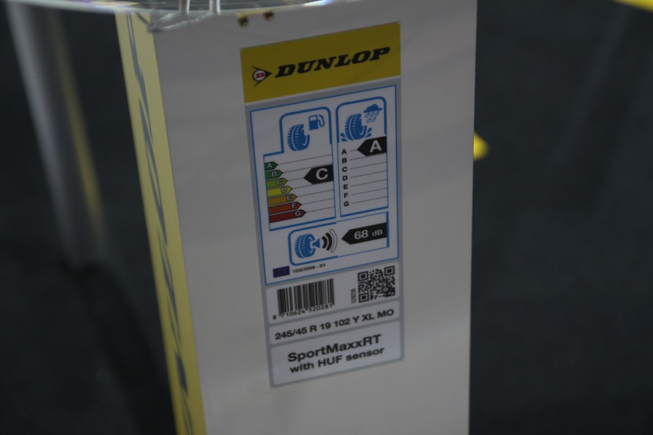 Dunlop SportMaxx RT