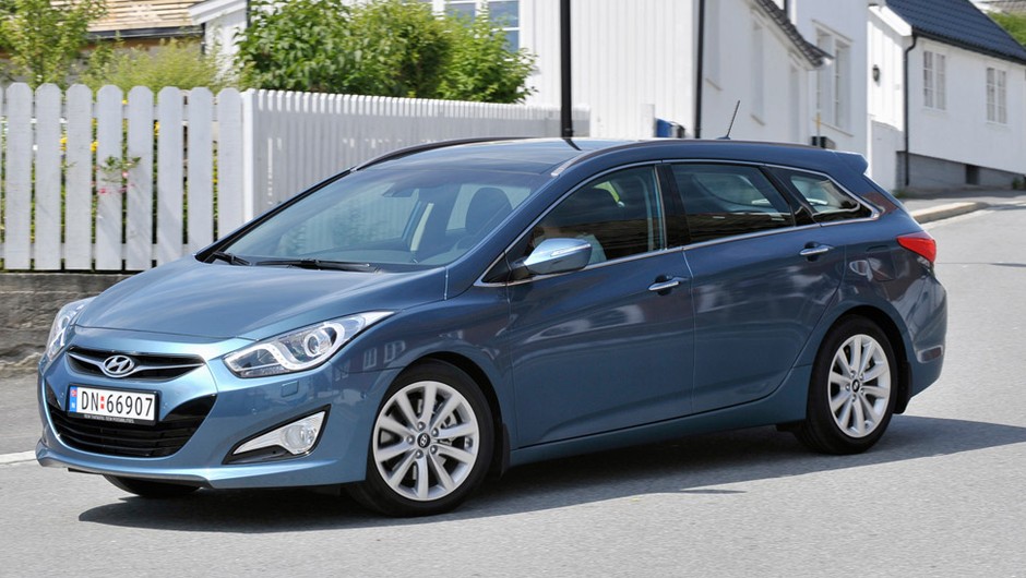 Hyundai i40: szybki skok do klasy premium