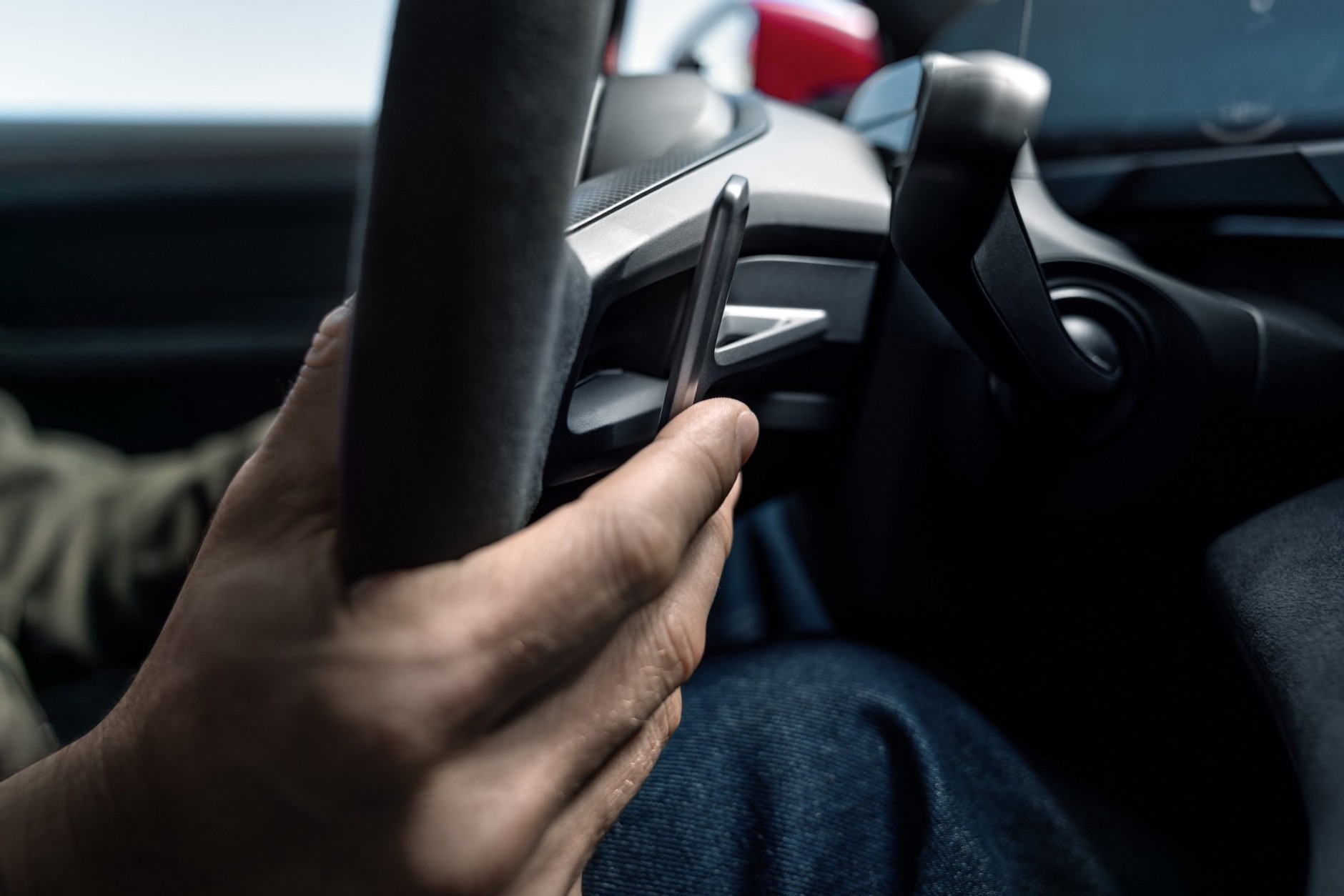 Porsche Taycan GTS z systemem E-Shift (2027)