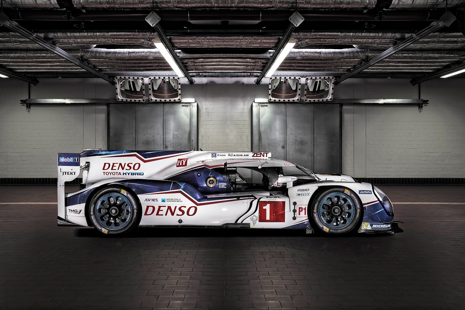 TS040 Hybrid 2015