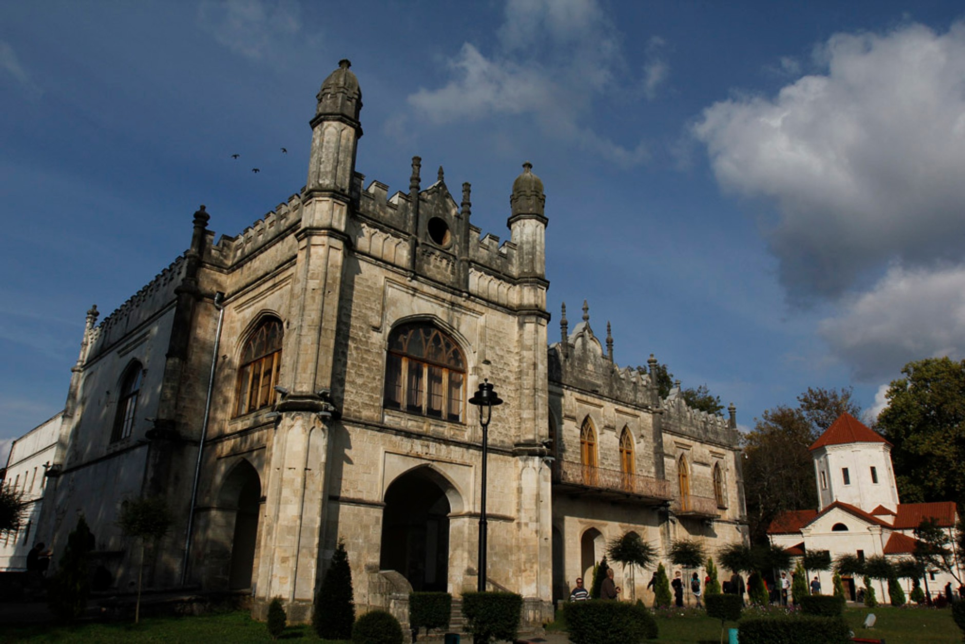 Auto Świat 4x4 Expedition: toast za Gruzję