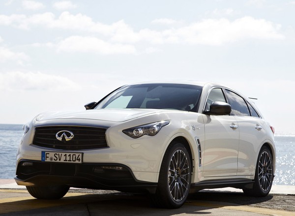 Infiniti FX Vettel Edition: pomysł mistrza