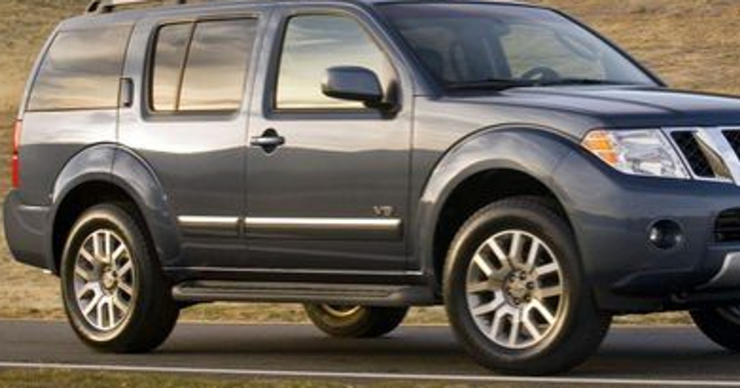 Nissan Pathfinder - Do serwisu