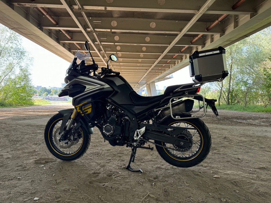 Voge 525 DSX