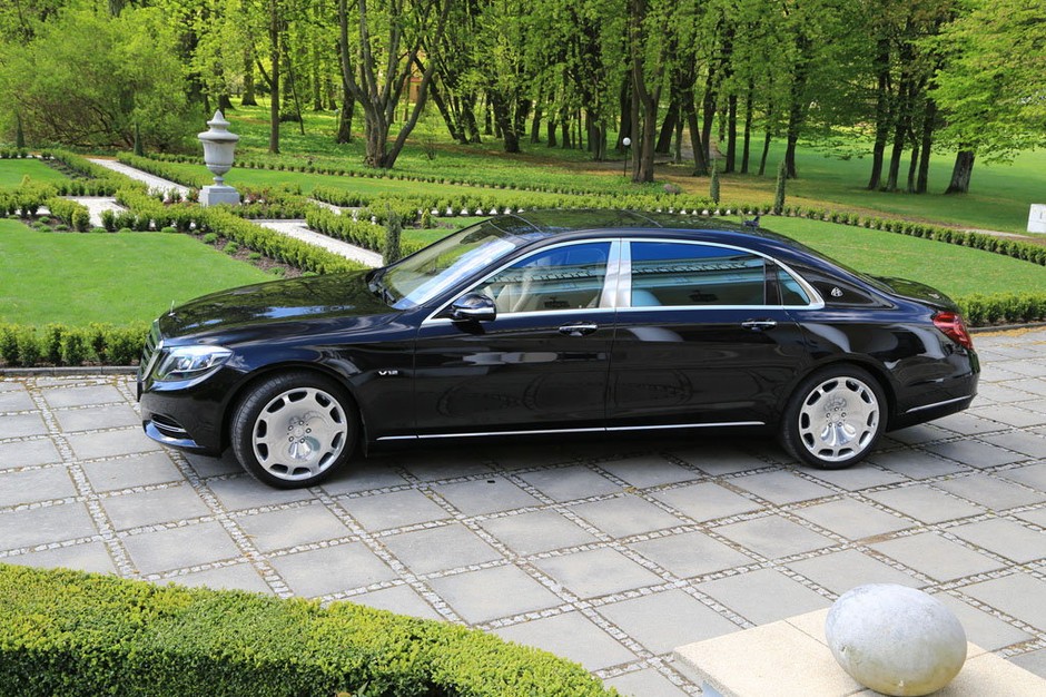 Maybach to teraz hiperluksusowy wariant klasy S – znaczki z podwójnym M są tylko na tylnych słupkach