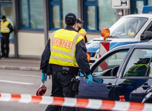 24-latek potrącił dwie młode kobiety. Odpowie za usiłowanie zabójstwa