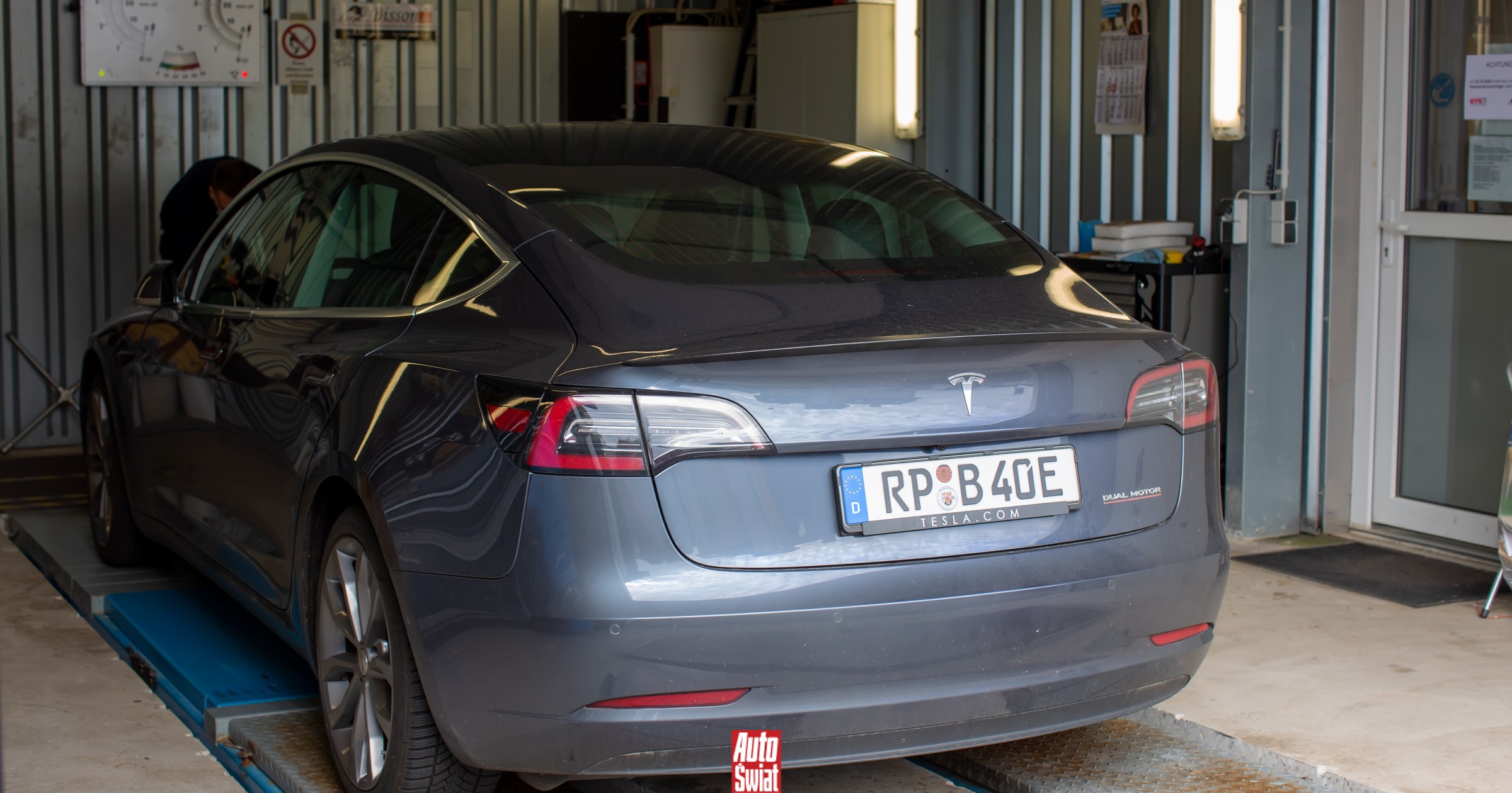 Pięć nawyków kierowców, które mogą prowadzić do kosztownych napraw. Tego lepiej unikać