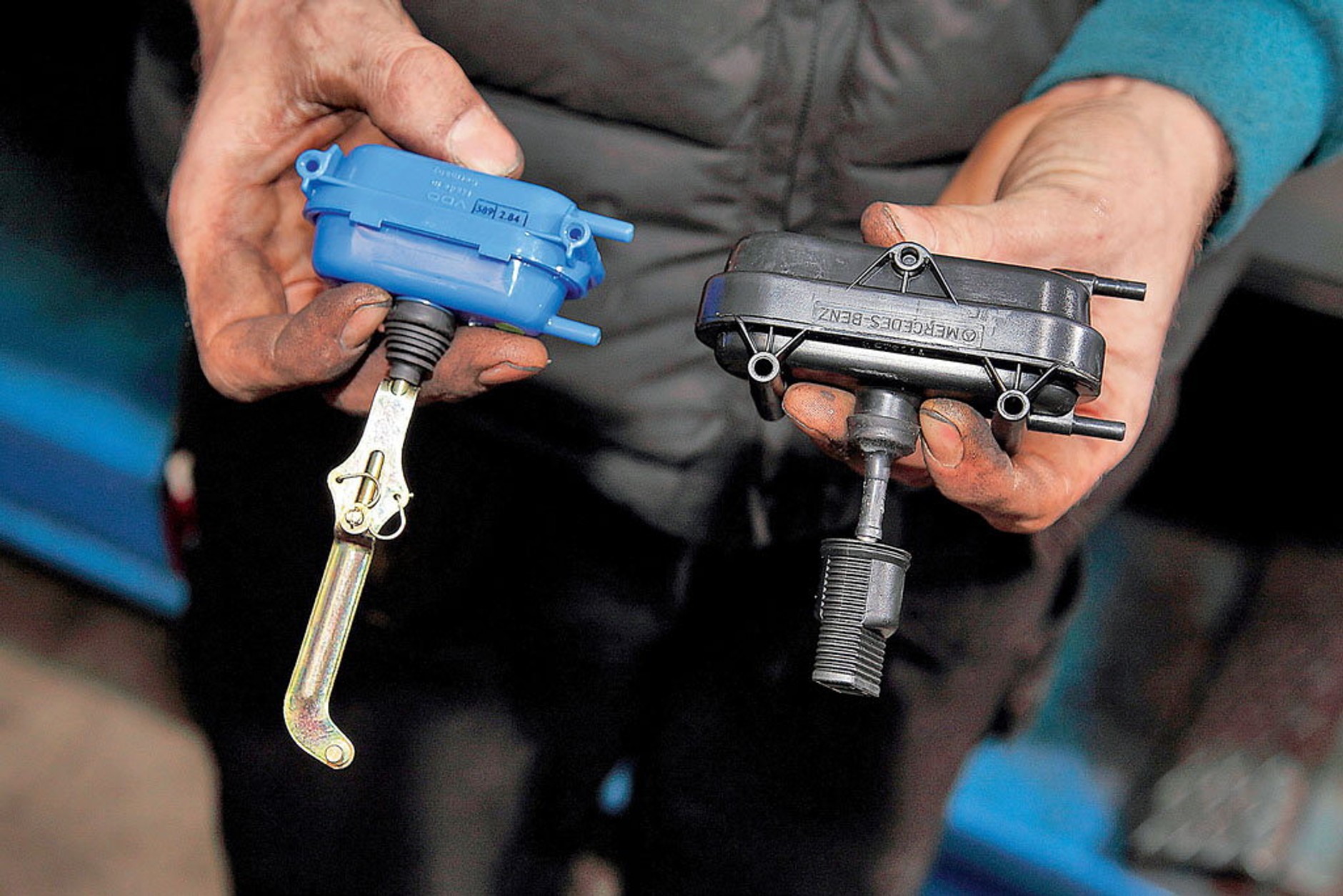 Jak naprawić centralny zamek?