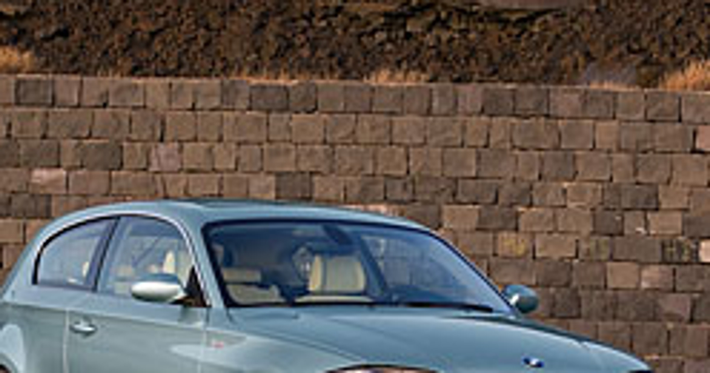BMW serii 1: troje drzwi i facelifting