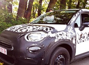 Poliftingowy Fiat 500X przyłapany na testach w okolicach Tychów
