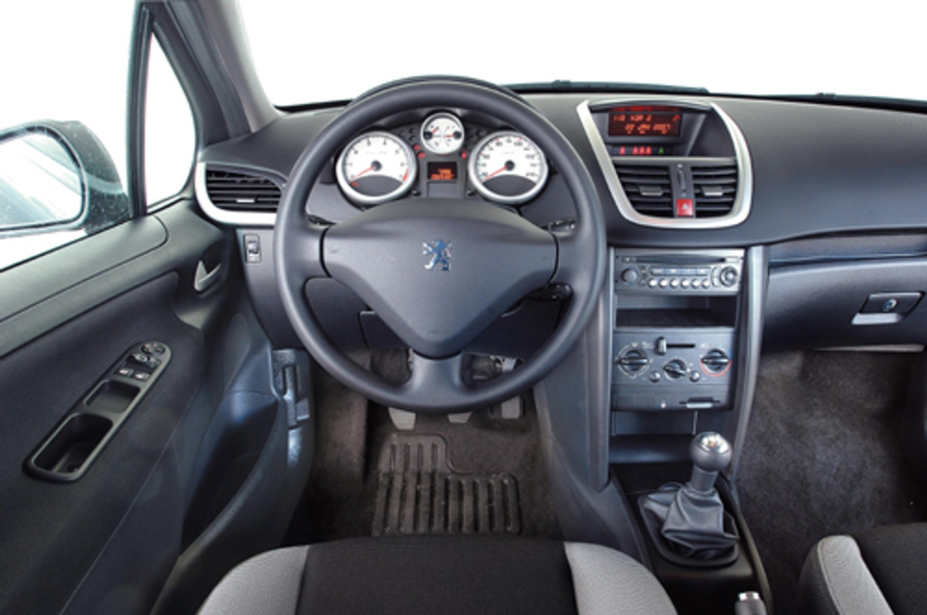 Fiat Grande Punto, Opel Corsa, Mitsubishi Colt, VW Polo, Seat Ibiza, Peugeot 207, Toyota Yaris - Małe potrafi być wielkie