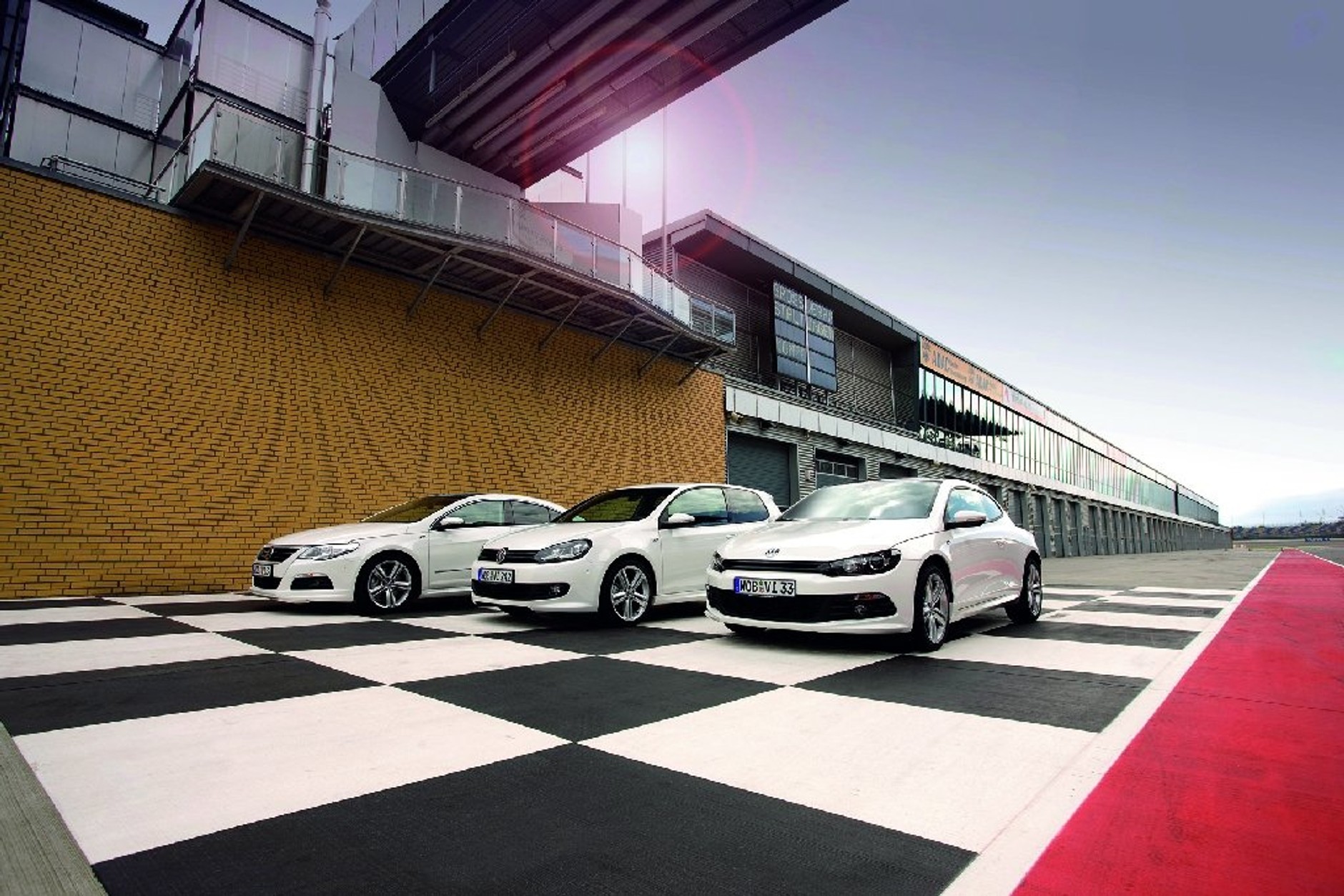 Volkswagen Passat CC R-Line - Sportowa odsłona niemieckiej limuzyny