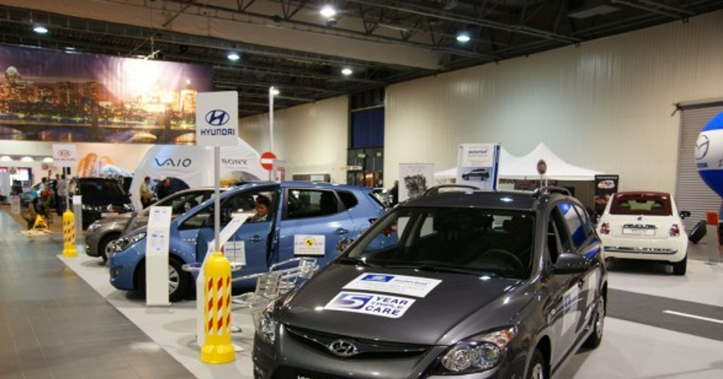 Auto Show Poland 2010 rynkowym barometrem (galeria)