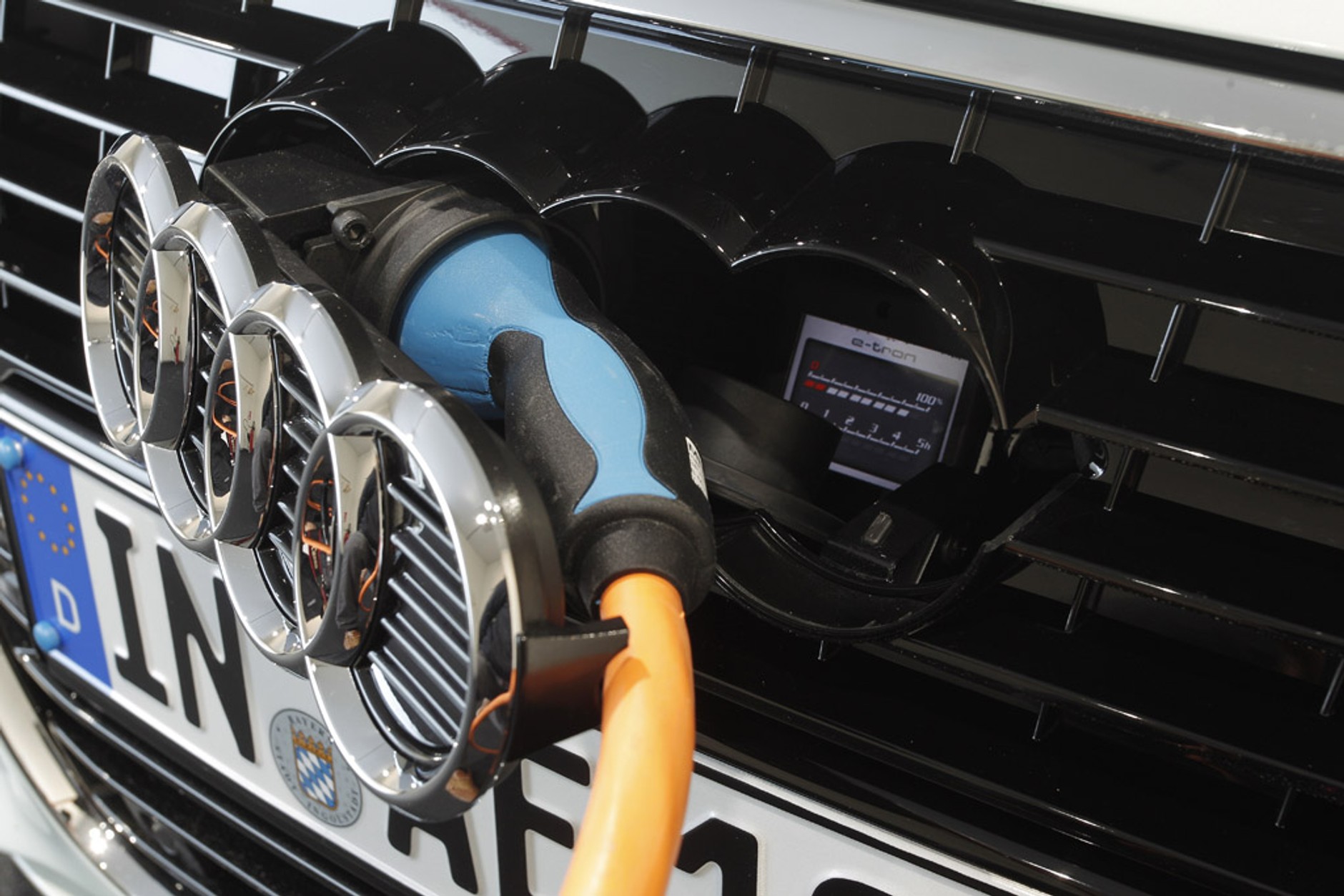 Nowe Audi jadą z prądem