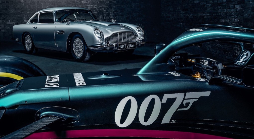 AMR21 na międzypokoleniowym spotkaniu z DB5