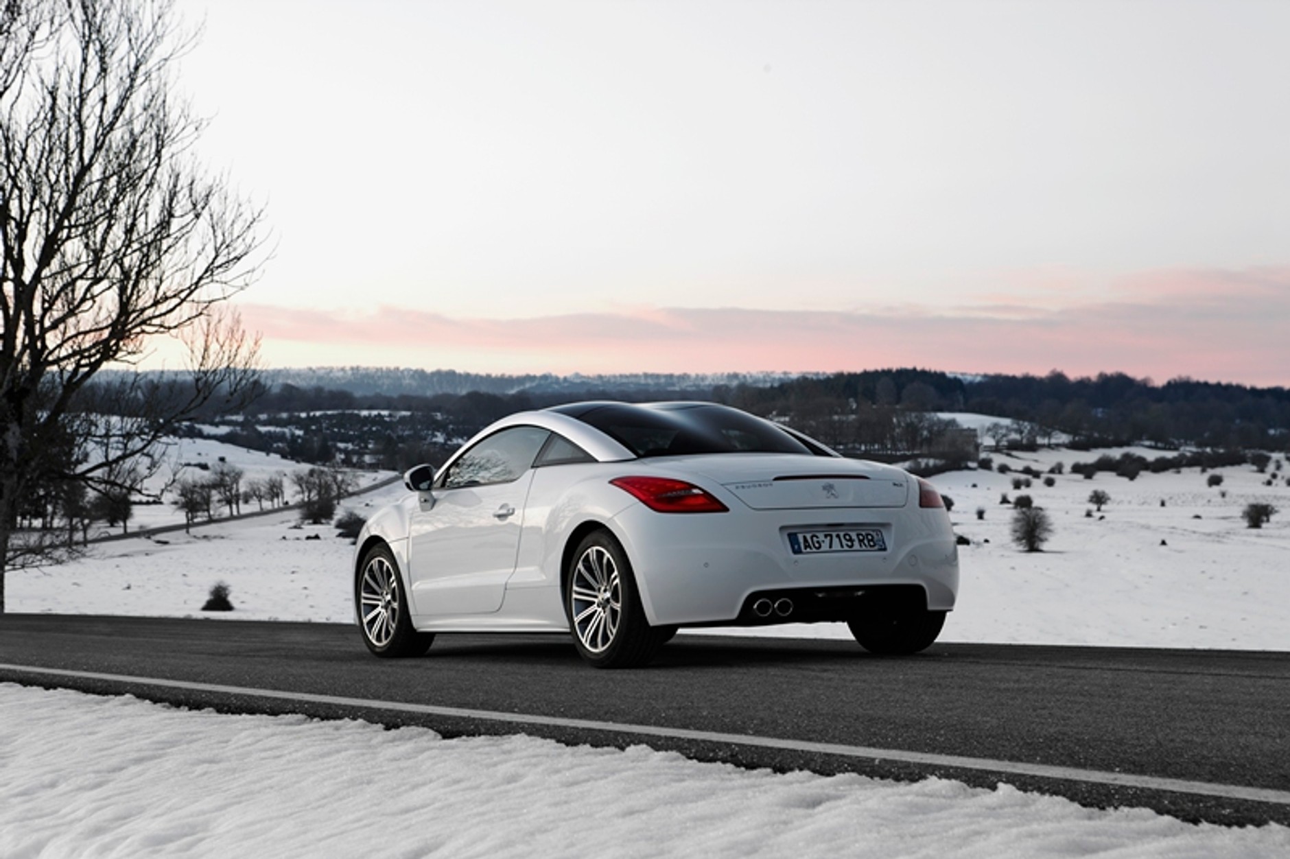 Peugeot RCZ – z pięknem trzeba obcować