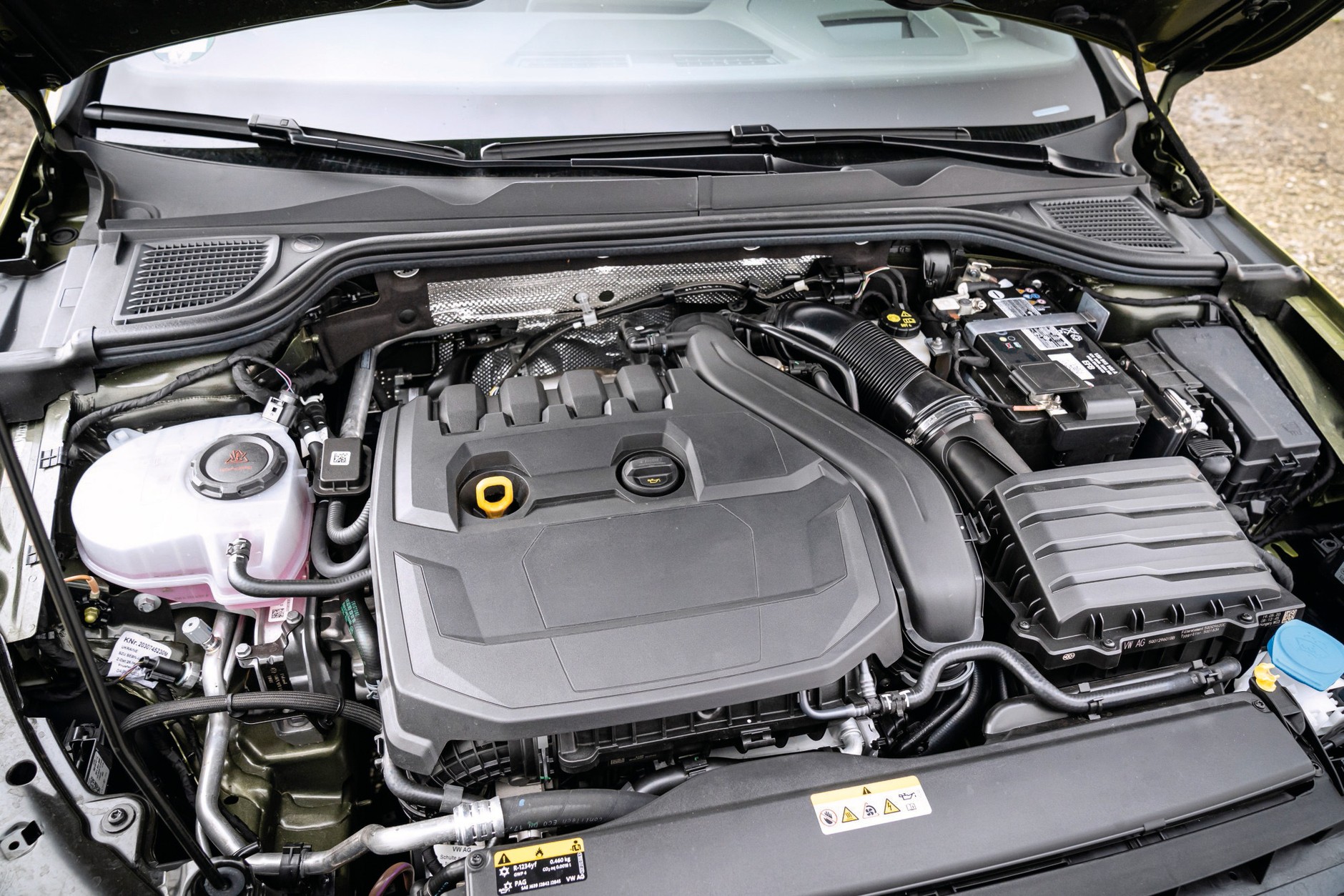Volkswagen Golf 1.5 eTSI - silnik